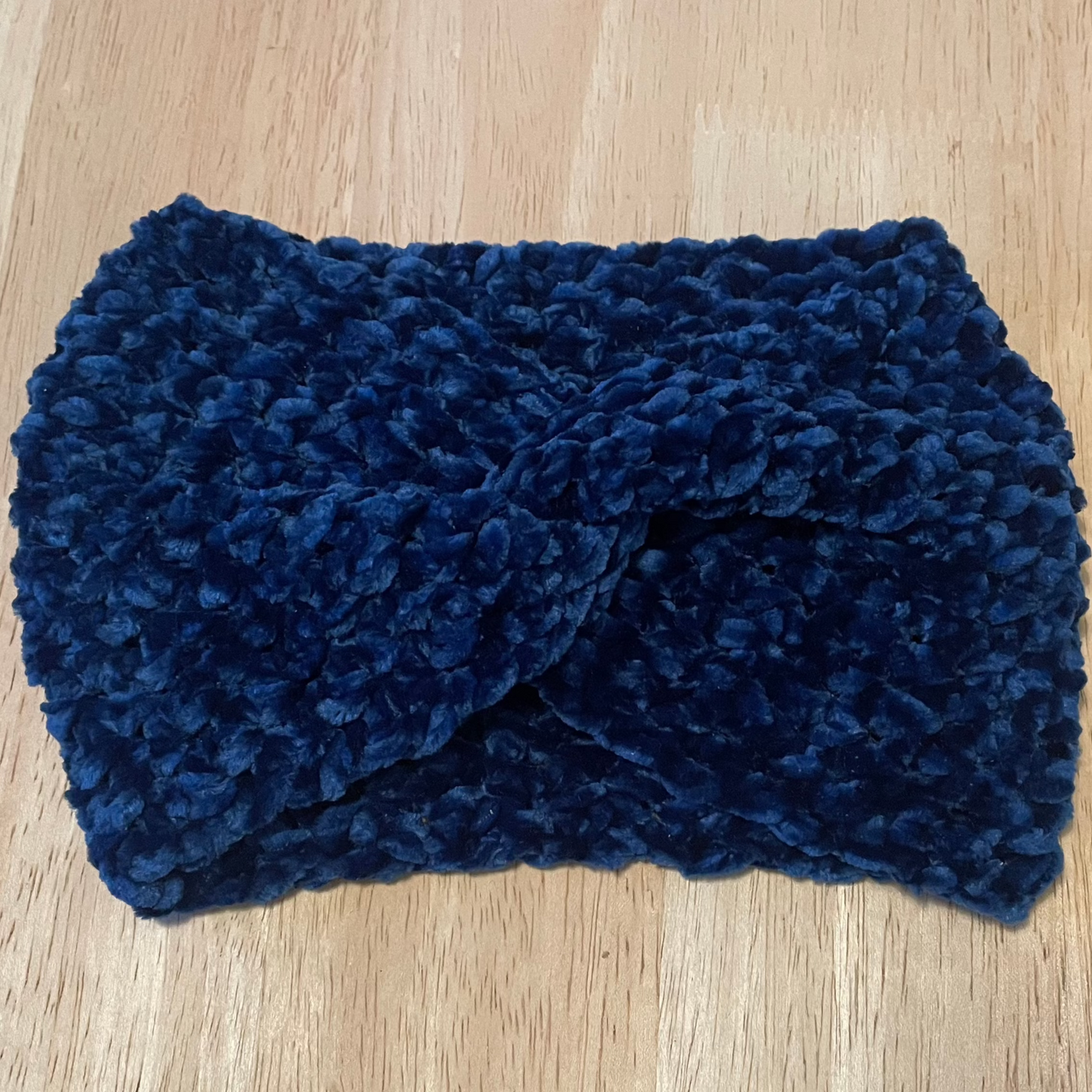 Cosy Crochet Twist Headband - Handmade For Winter Warmth – Caro-stitched